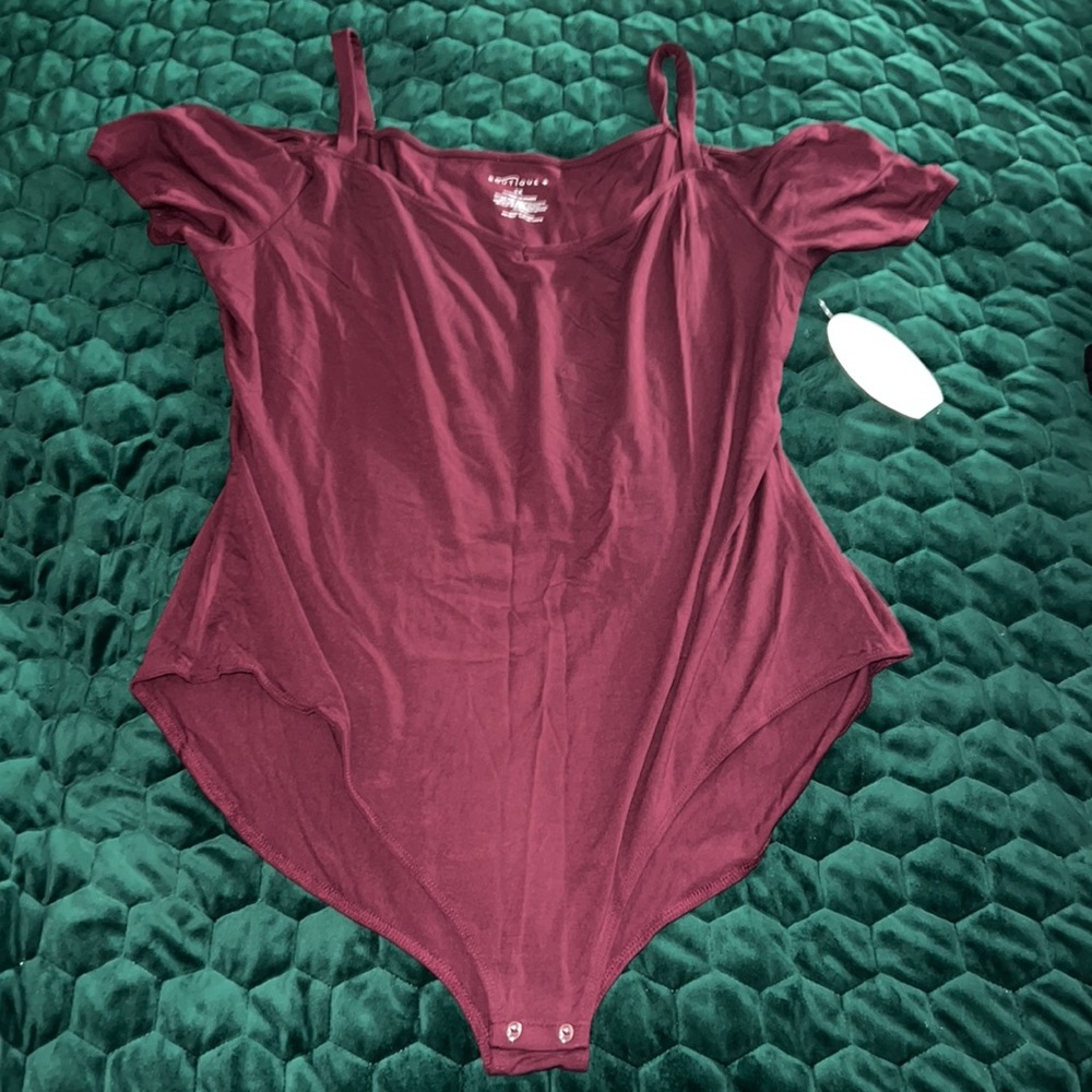 NWT 2x Cold Shoulder Bodysuit